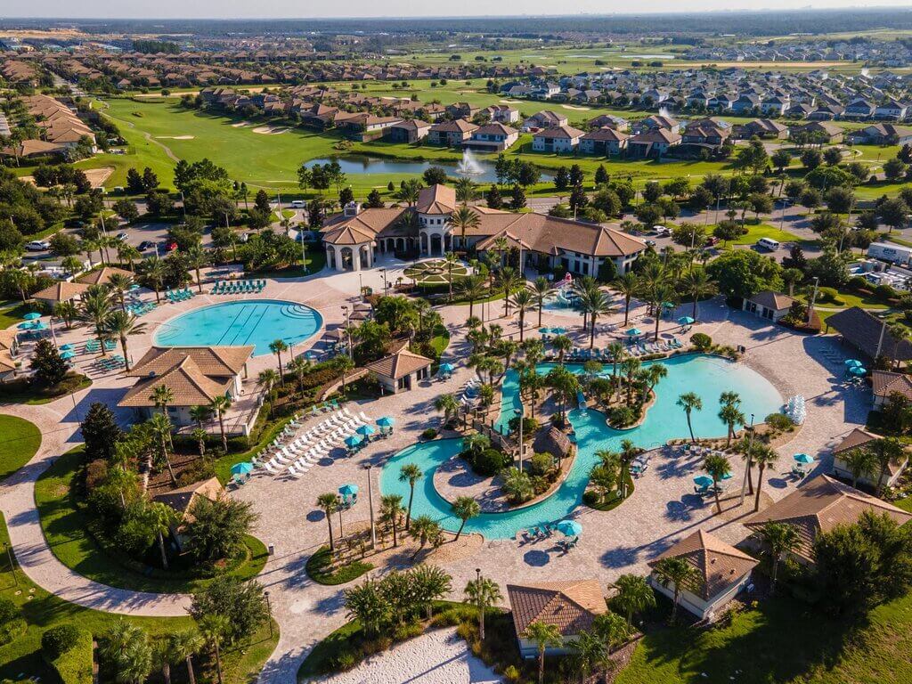 Championsgate pool and lazy river